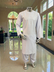 Medium White Afghan Parahan Tumban – Machine-Stitched Embroidered Traditional Men’s Outfit