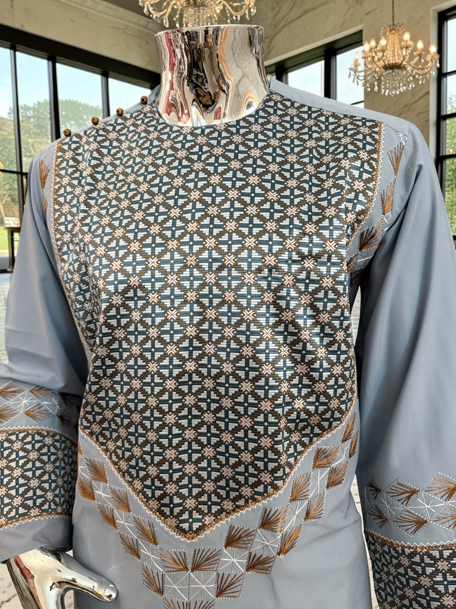 Medium Silver Gray Hand Embroidered Afghan Parahan Tunban Set with Matching Chadder