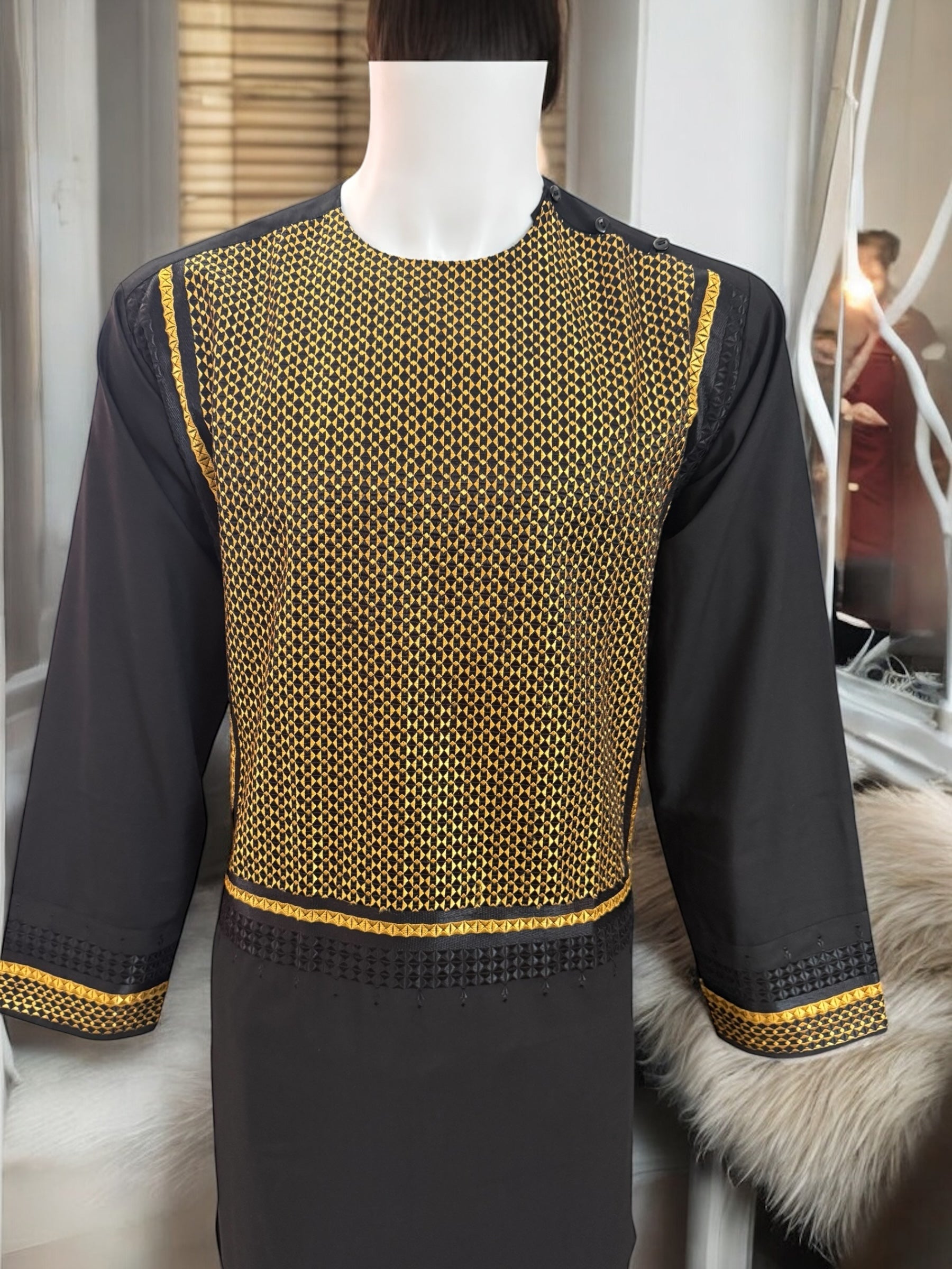 Machine Khamakdozi Embroidered Parahan Tunban for Men – Black & Gold | Small