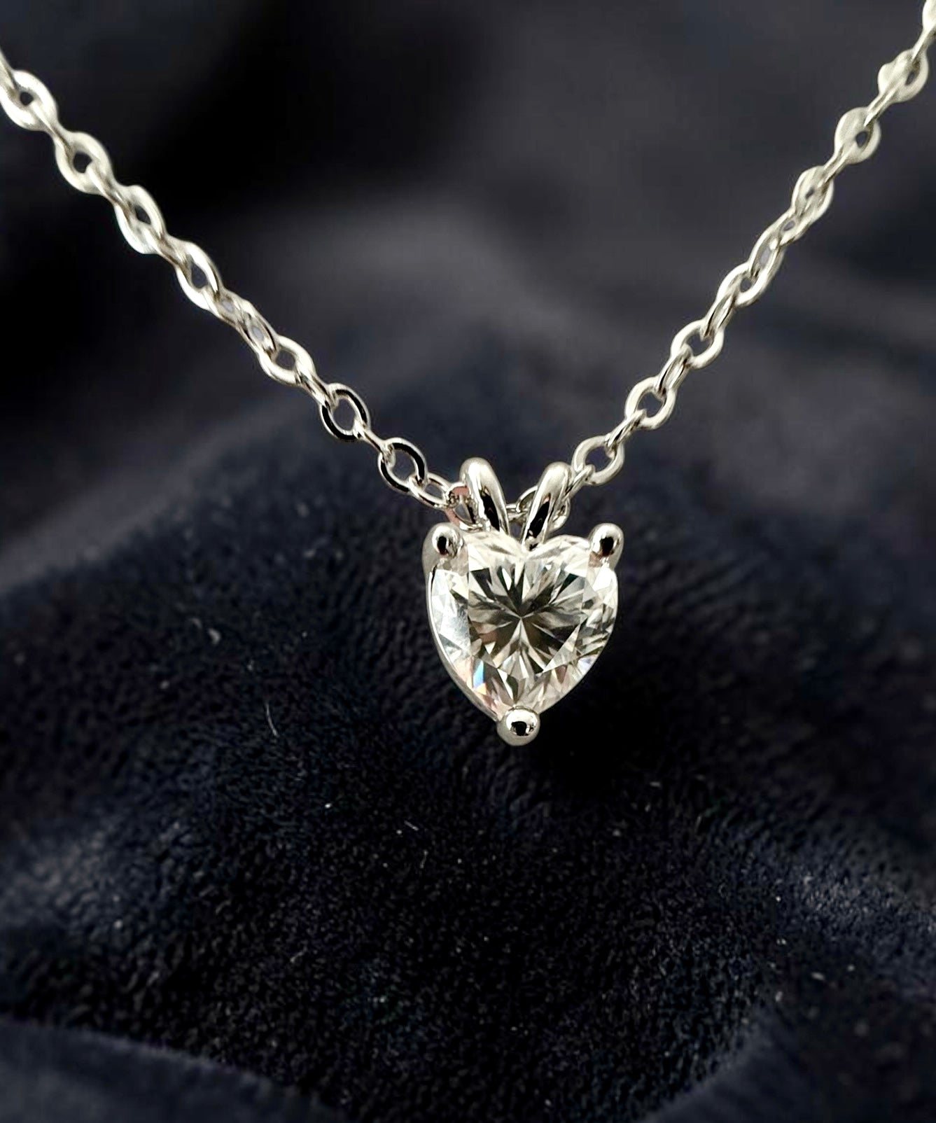 1 Carat Heart Cut Moissanite Pendant Necklace – Silver Tone Solitaire Necklace with GRA Certificate & Jewelry Box 7063