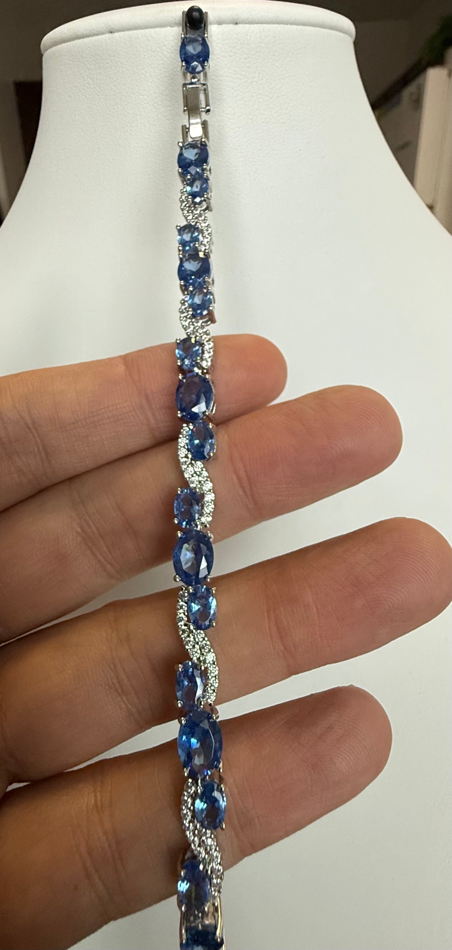 Royal Blue Crystal Wave Tennis Bracelet – Silver Tone Oval Stone Sparkling Bracelet Jewelry Gift Box Included 7080