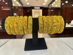 Women’s Gold-Tone Copper Floral Bangle – Dubai-Inspired Textured Bracelet 035