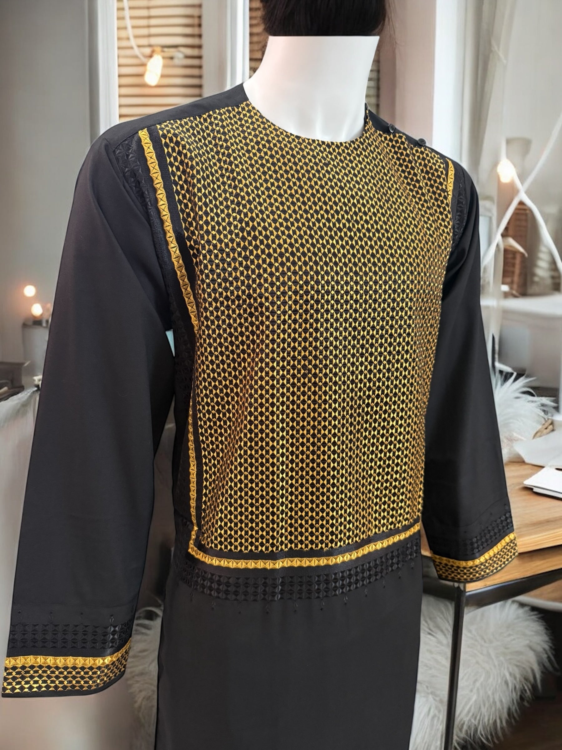 Machine Khamakdozi Embroidered Parahan Tunban for Men – Black & Gold | Small