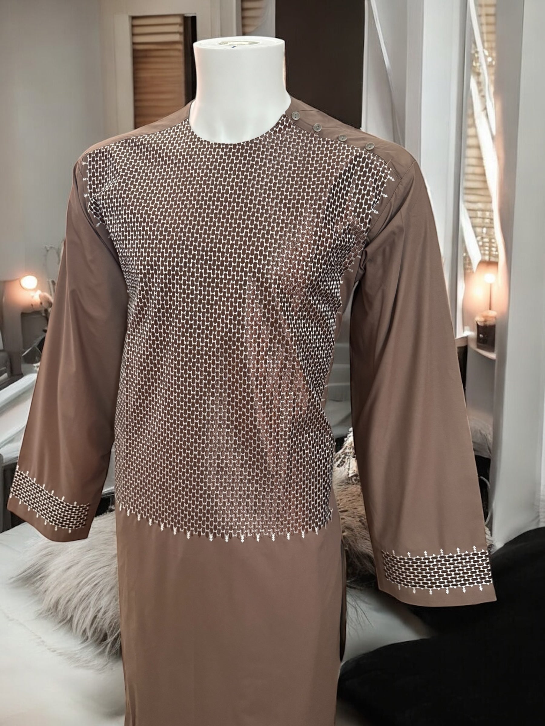 Machine Khamakdozi Embroidered Men’s Traditional Kurta – Brown | Medium