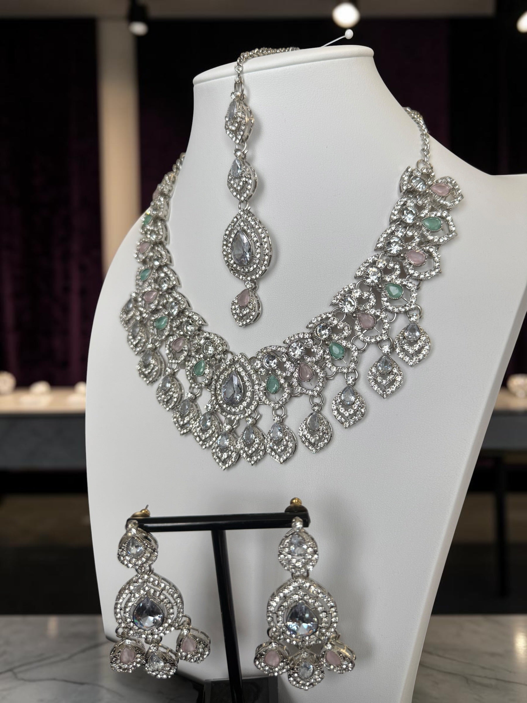 Silver Tone Pastel Crystal Bridal Necklace Set with Earrings & Maang Tikka | Indian Pakistani Afghan Wedding Jewelry | Gift Box Included 6026-2