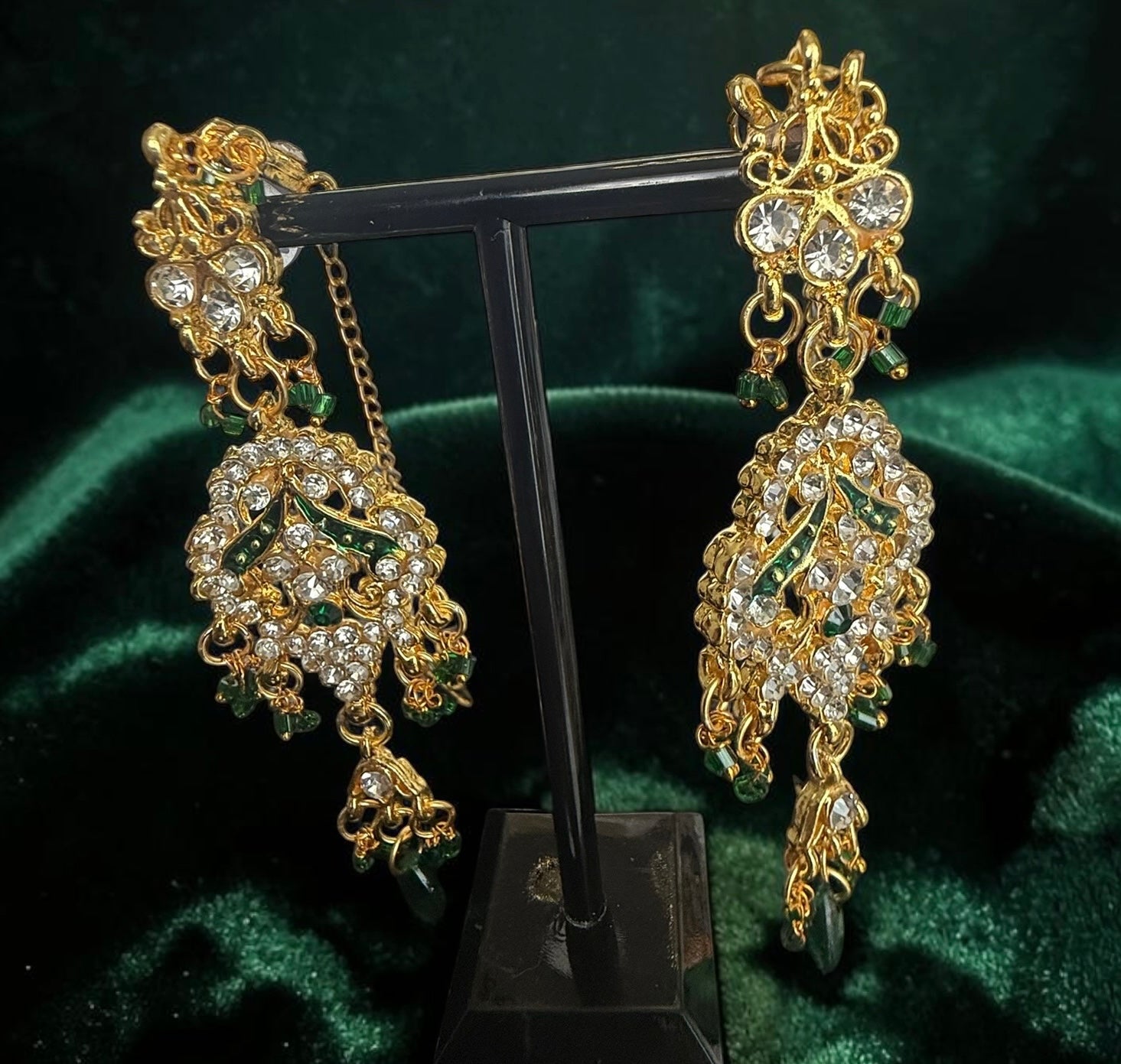 Emerald Green Kundan Bridal Jewelry Set – Gold Tone Indian Pakistani Afghan Wedding Necklace Set with Earrings & Maang Tikka | Jewelry Gift Box Included 7017