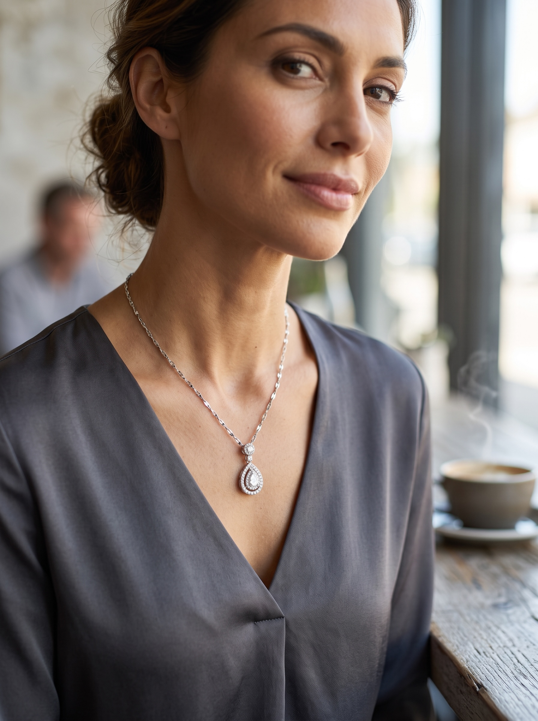 Elegant Teardrop Moissanite Pendant Necklace – Silver Tone 061