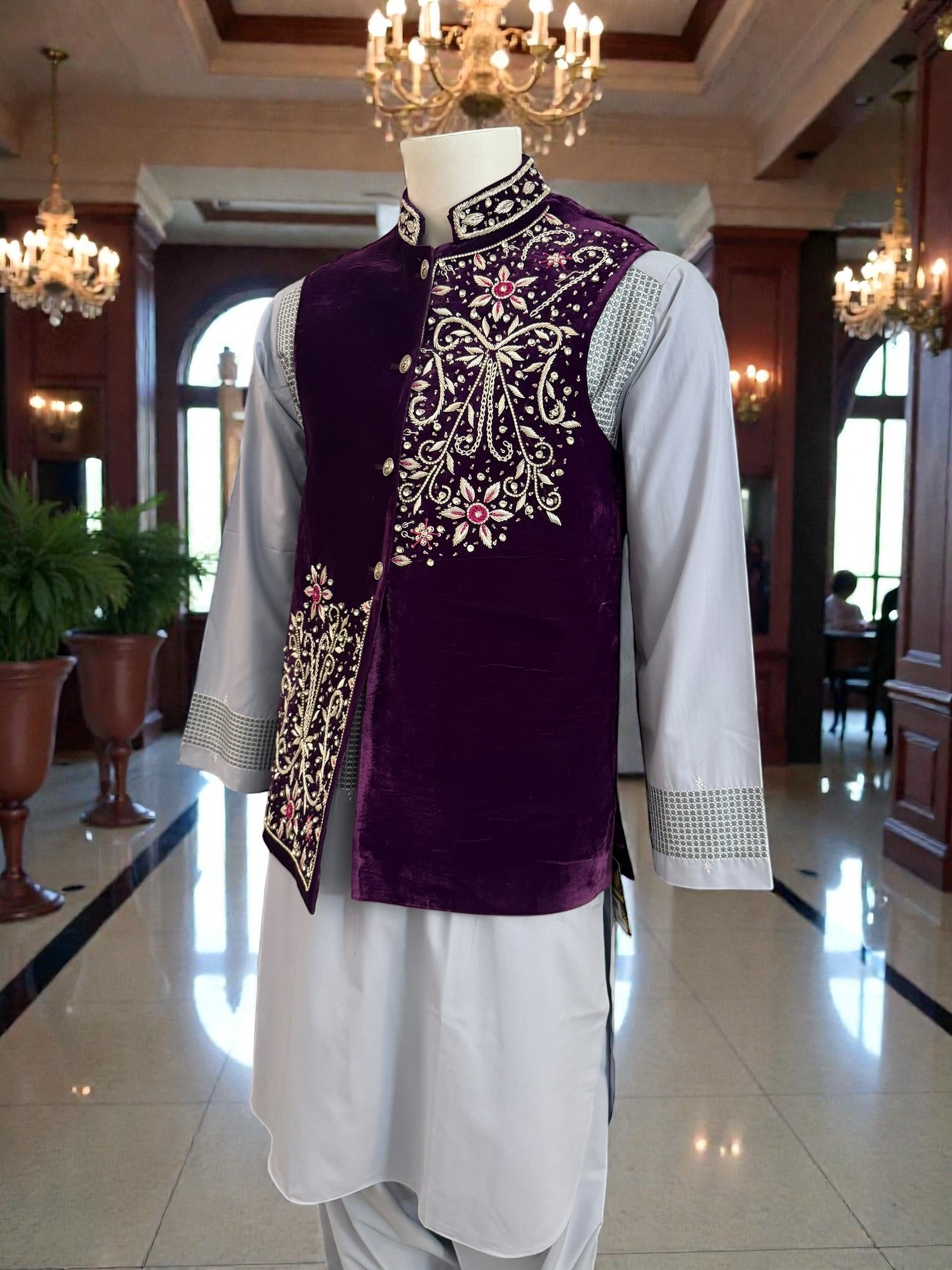Medium Purple Velvet Men’s Waistcoat – Hand-Embroidered Zari, Dabka & Stonework Medium