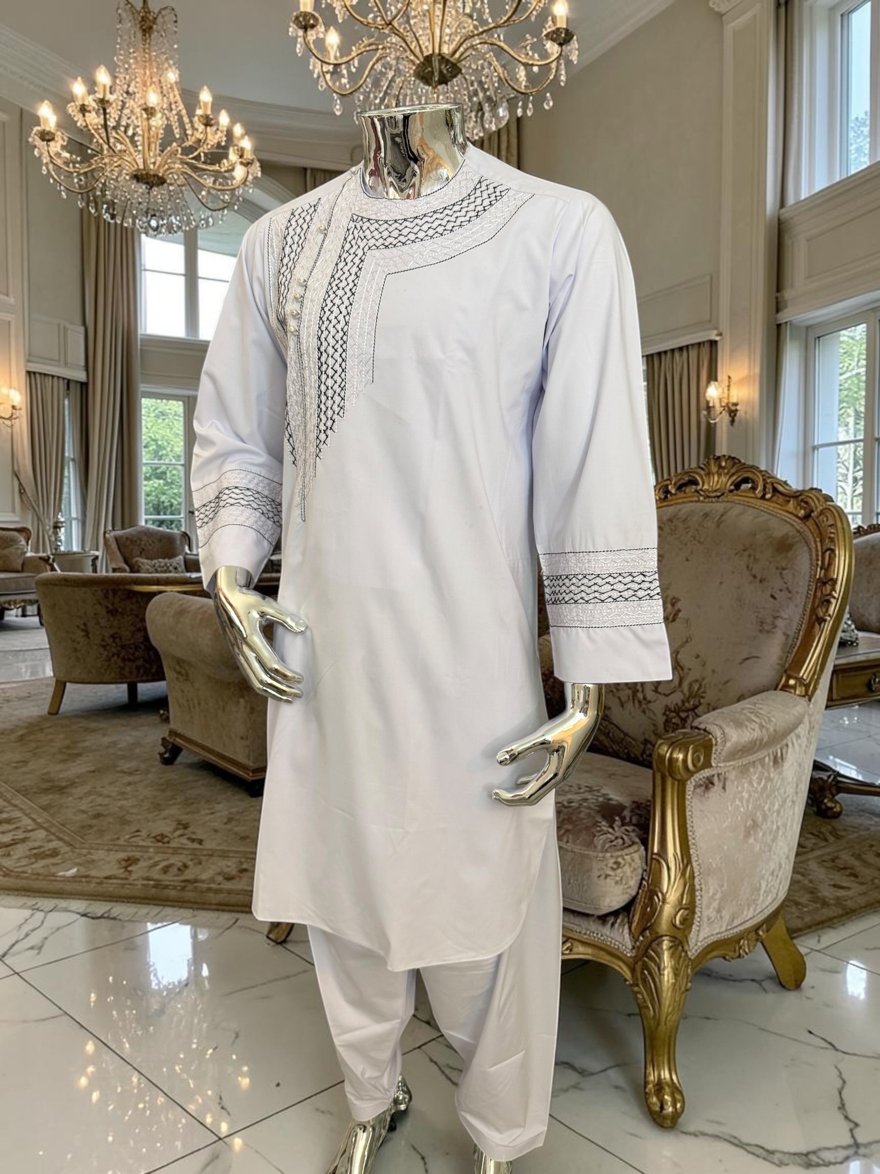 Small Traditional Afghan Men’s Parahan Tunban Hand Embroidered