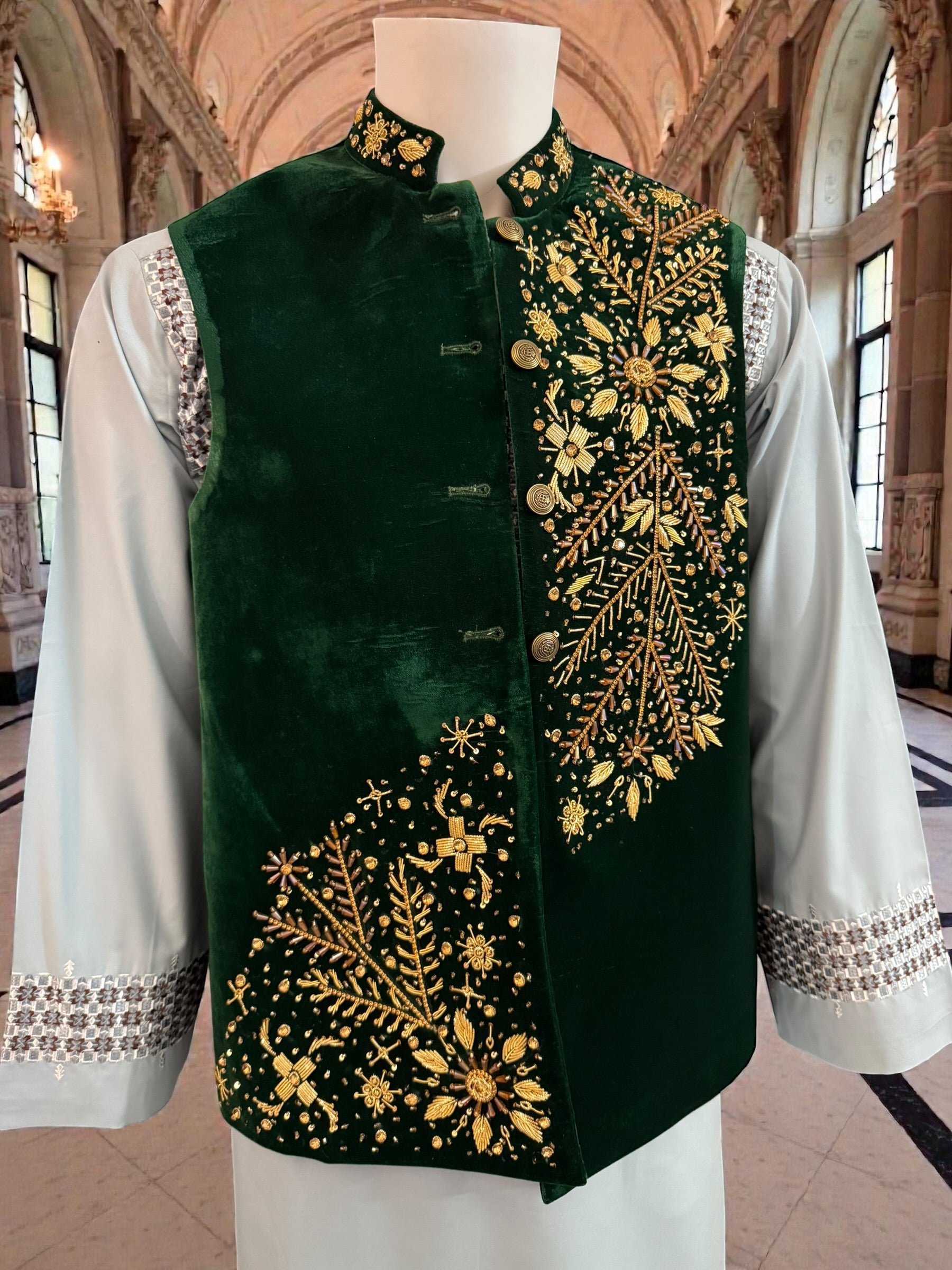 Handmade Afghan Velvet Waistcoat with Gold Somma BorrBorr Embroidery – Small