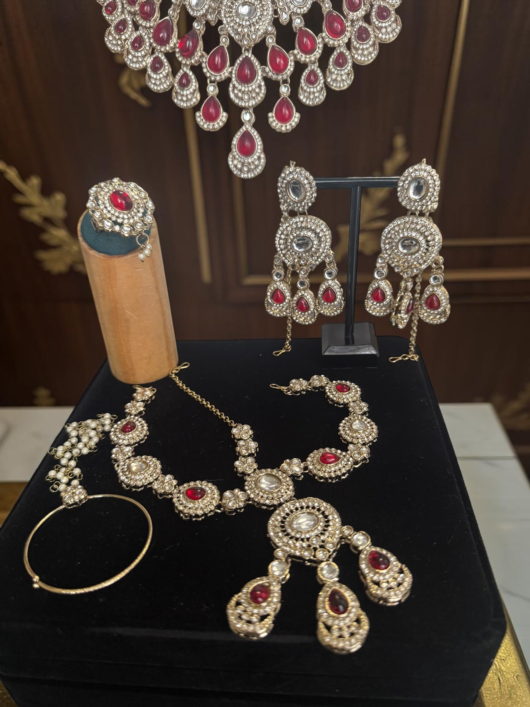 Ruby Red Kundan Half Bridal Jewelry Set – 5-Piece Necklace, Earrings, Sheeshphool, Nath & Adjustable Rings 6060