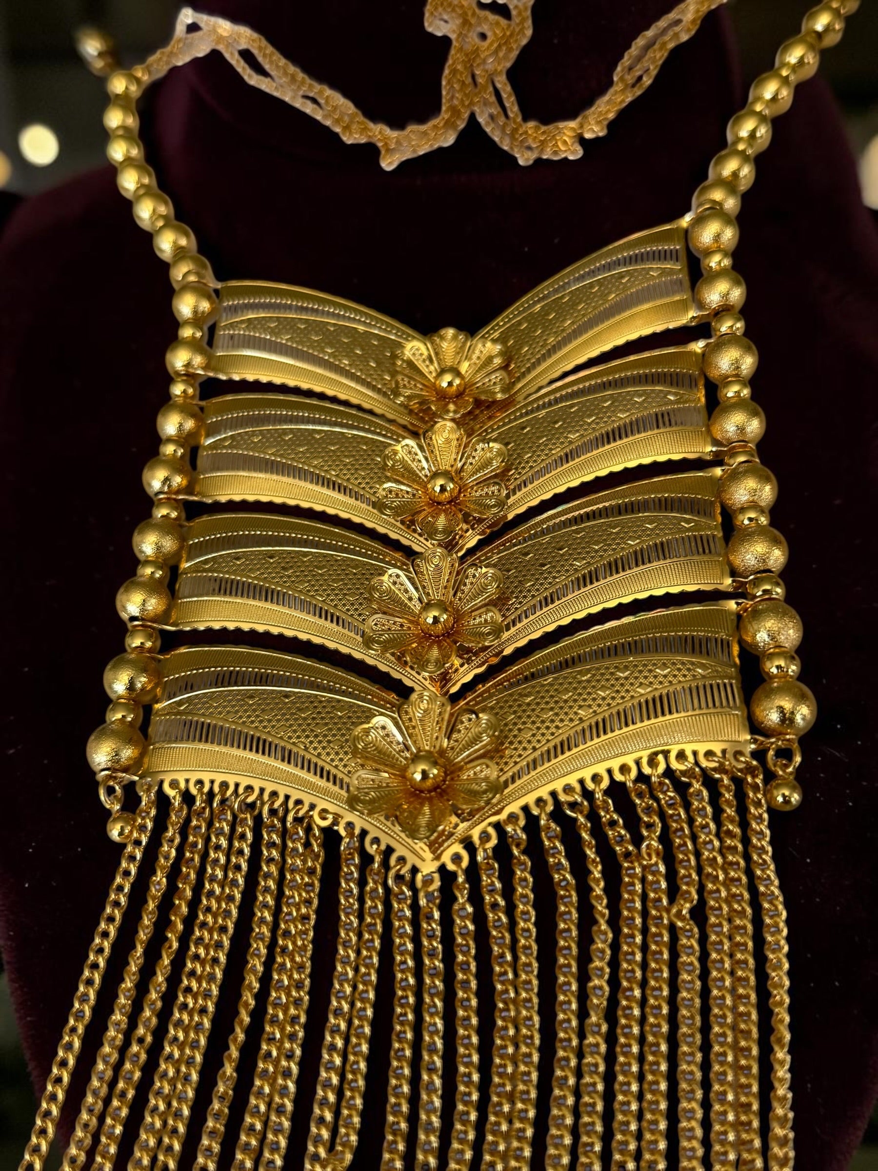 24K Gold-Plated Arab Middle Eastern Floral Fringe Necklace & Earrings Set. 060
