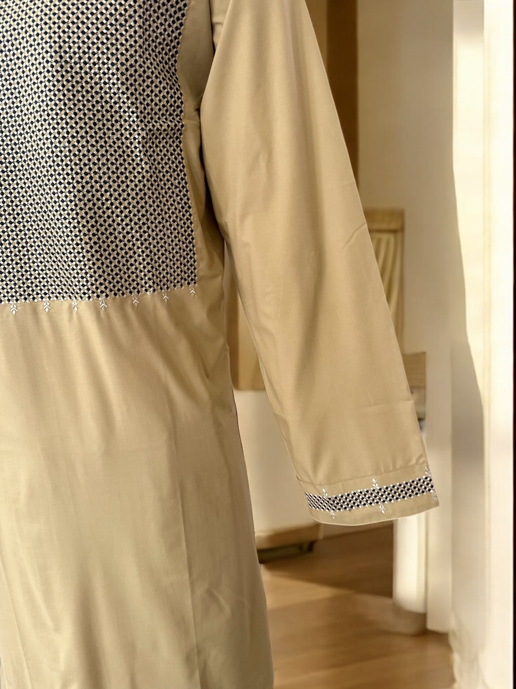 Afghan Parahan Tunban for Men – Beige Gold, XL (Defected Embroidery)