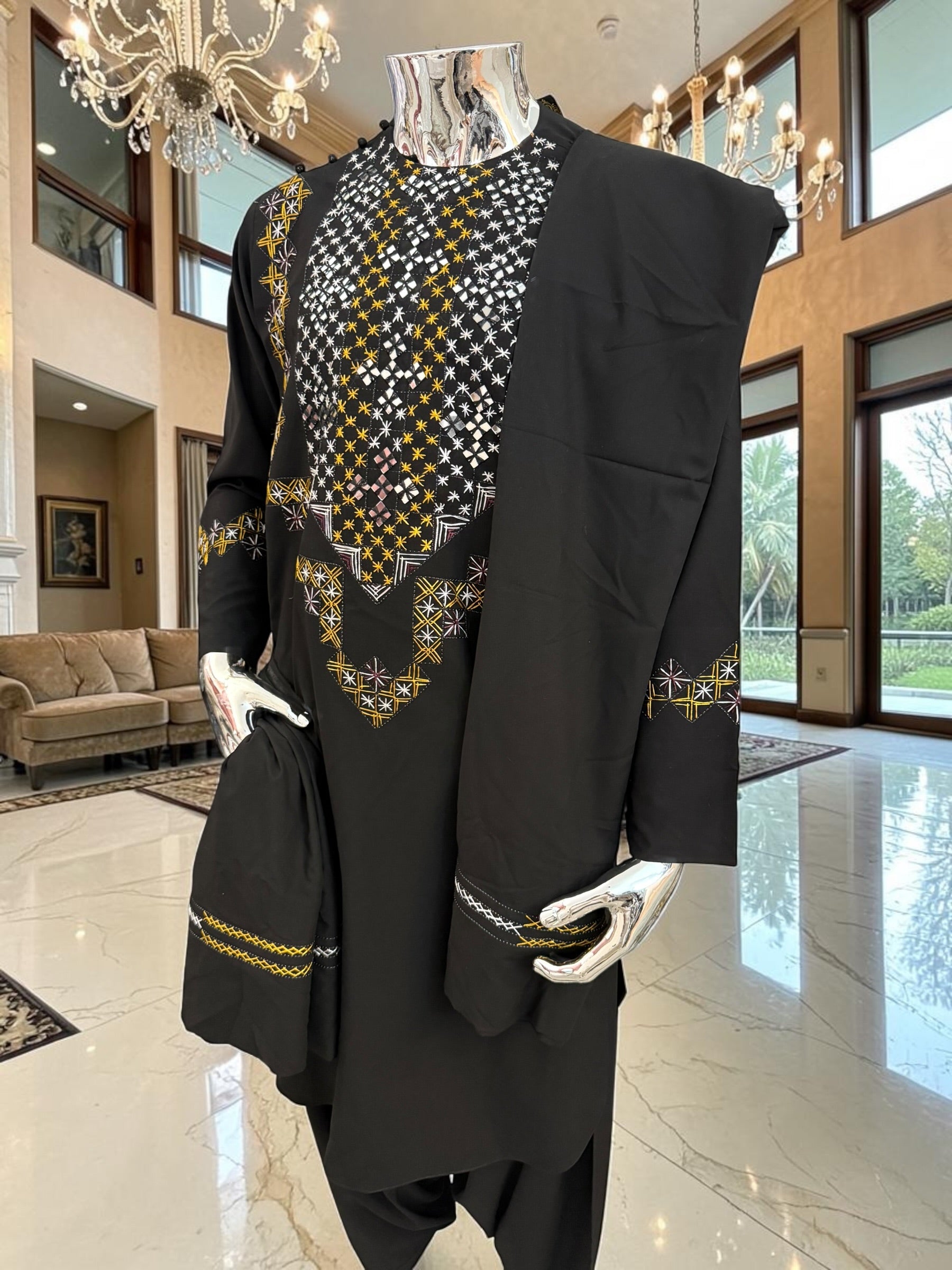 Medium Luqmaan Boutique Black Shesha Embroidery Parahan Tunban Set – Premium Afghan Traditional Wear