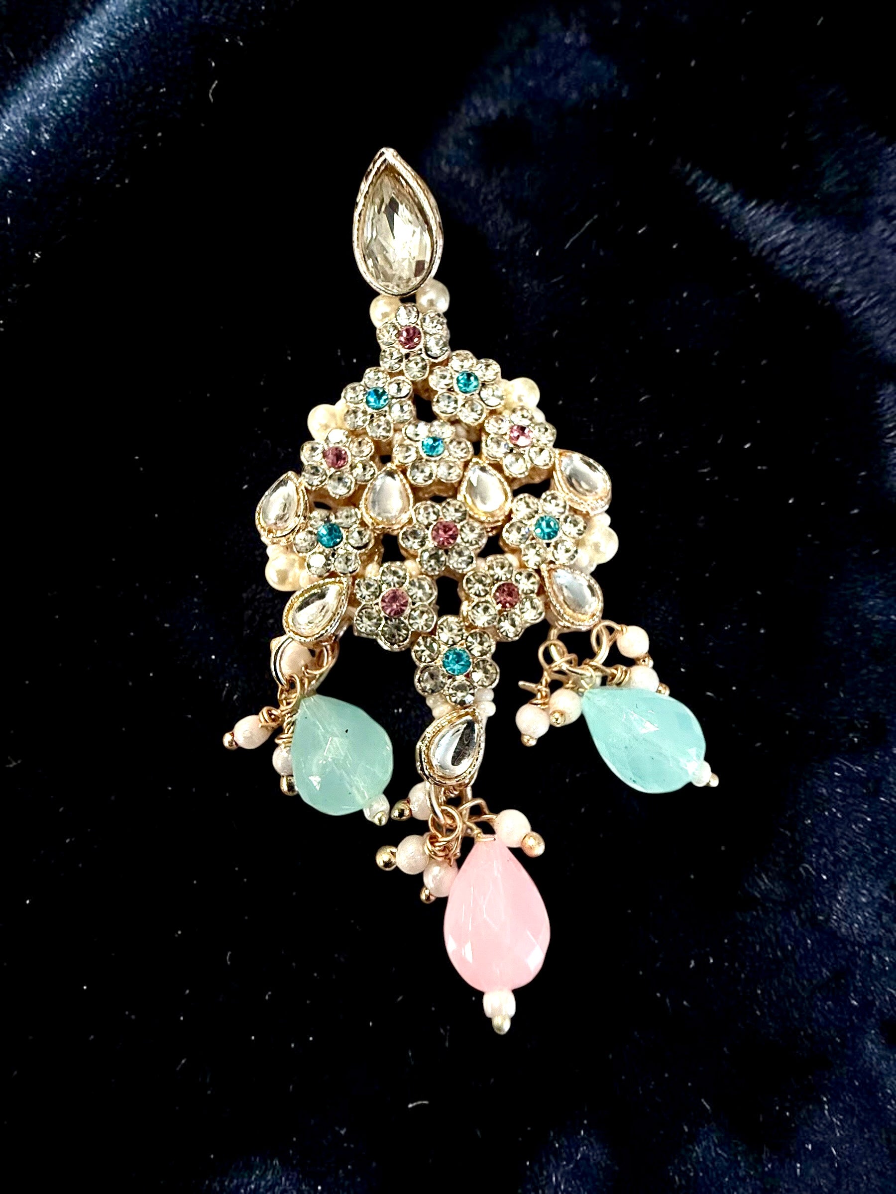 Traditional Indian Afghan 4-Piece Bridal Jewelry Set – Gold Tone Choker Necklace, Earrings, Maang Tikka & Headpiece with Pastel Pink & Mint Stones | Ethnic Wedding Jewelry 020