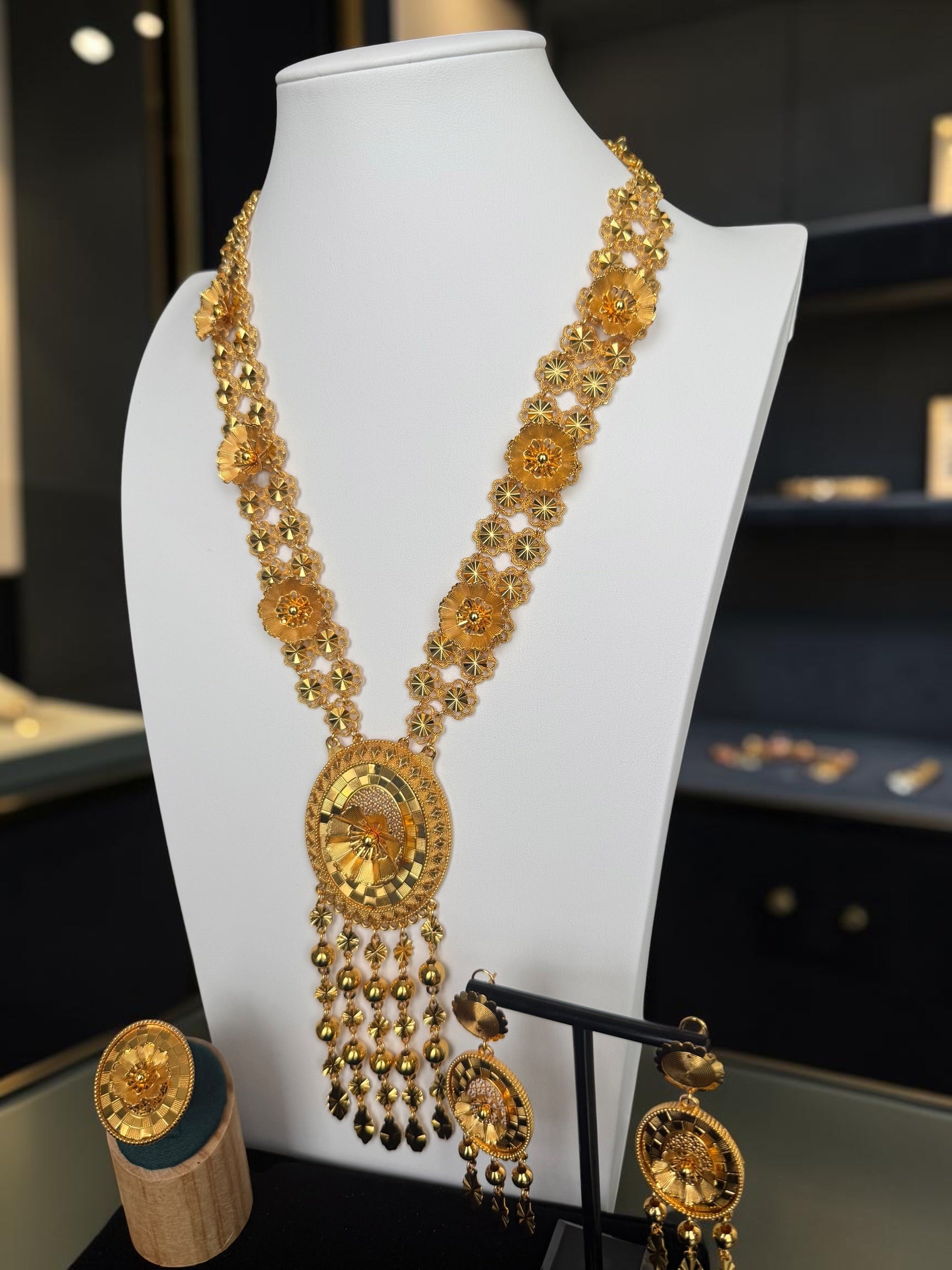 Vintage 24K Gold Plated Floral Pendant Necklace Set with Earrings | Traditional Afghan, Pakistani, Indian & Middle Eastern Jewelry