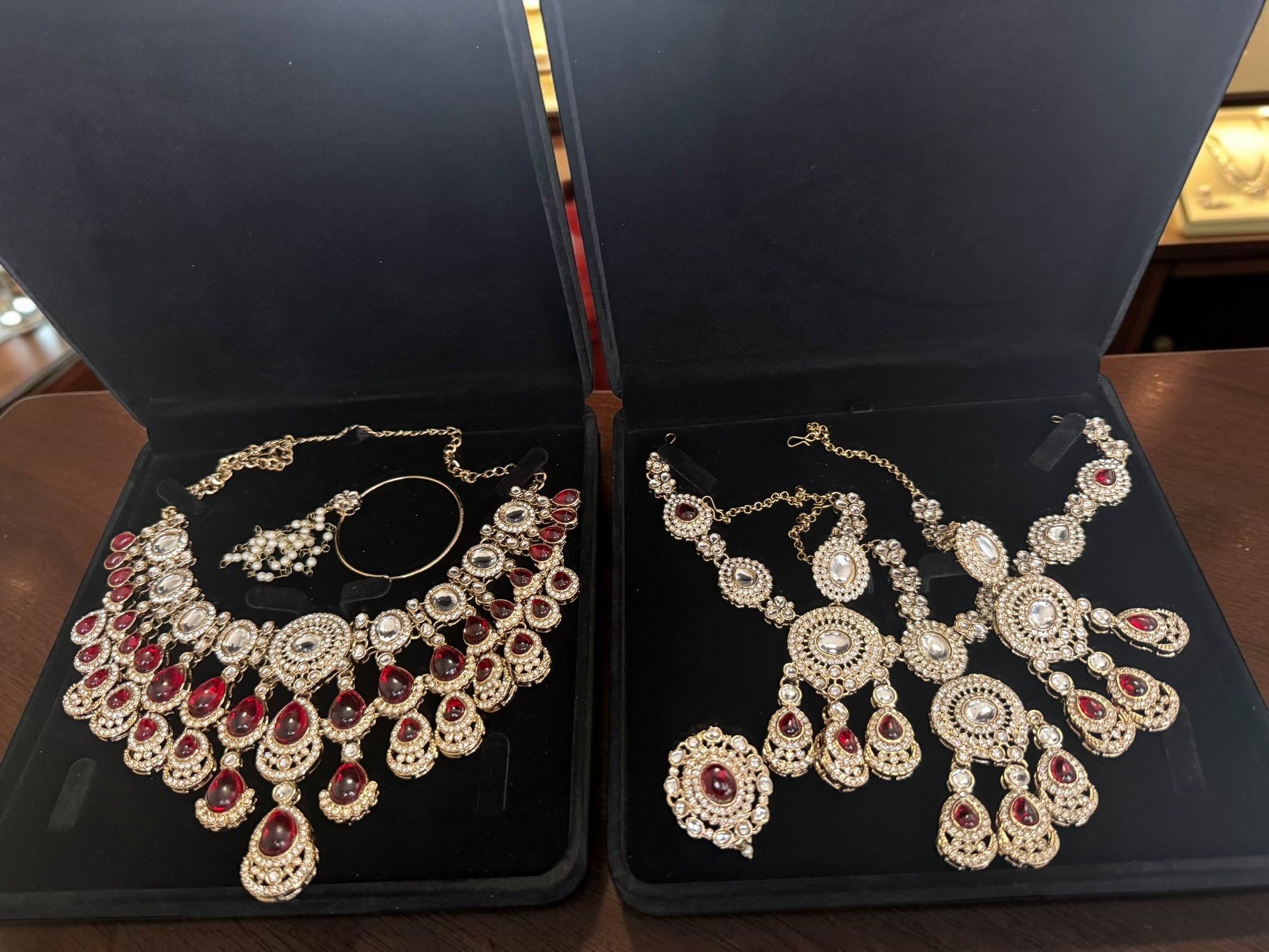 Ruby Red Kundan Half Bridal Jewelry Set – 5-Piece Necklace, Earrings, Sheeshphool, Nath & Adjustable Rings 6060