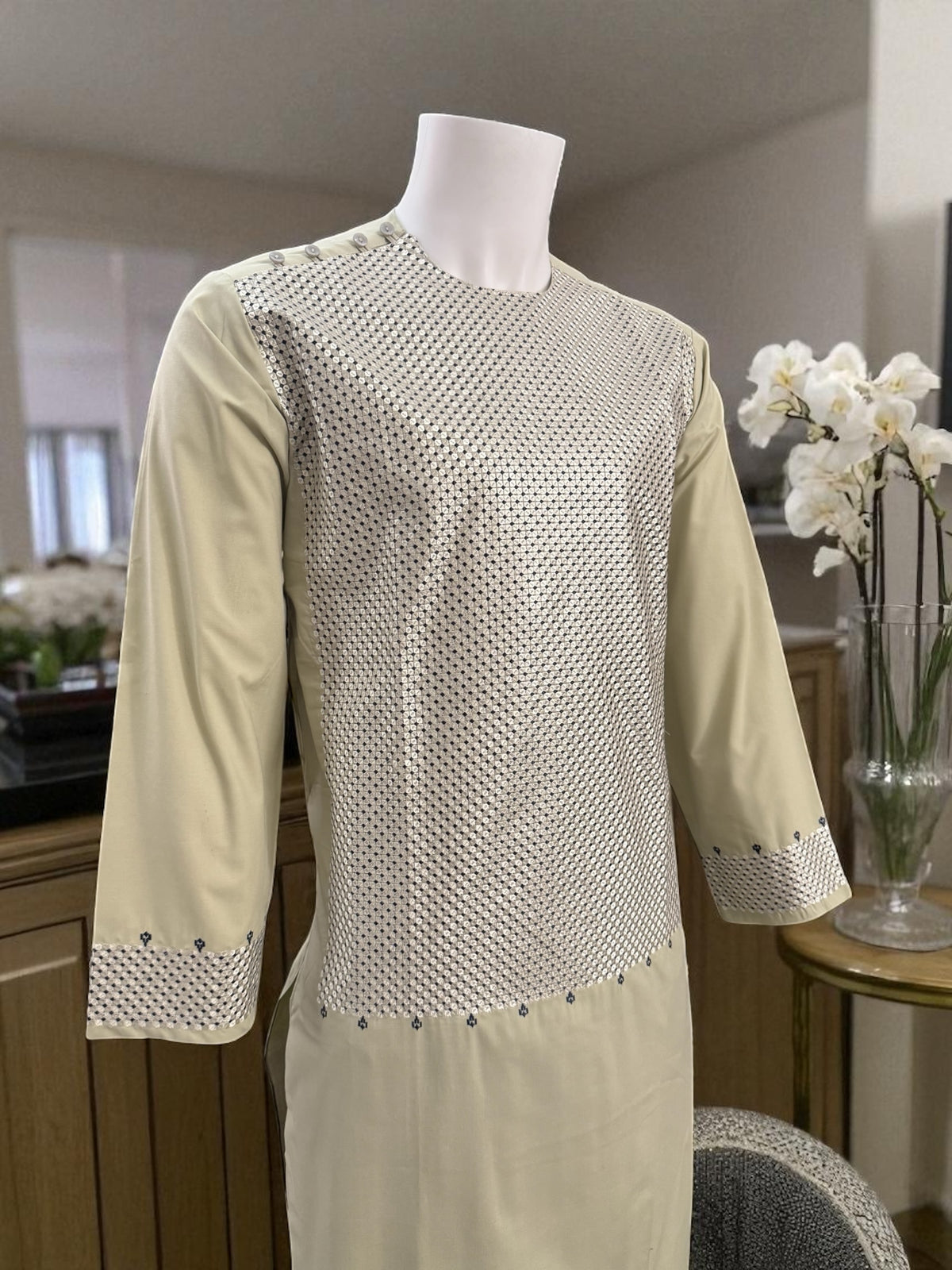 Men’s Pistachio Kameez with Black & Matching Color Machine Embroidery – Small Size | Luqmaan Boutique