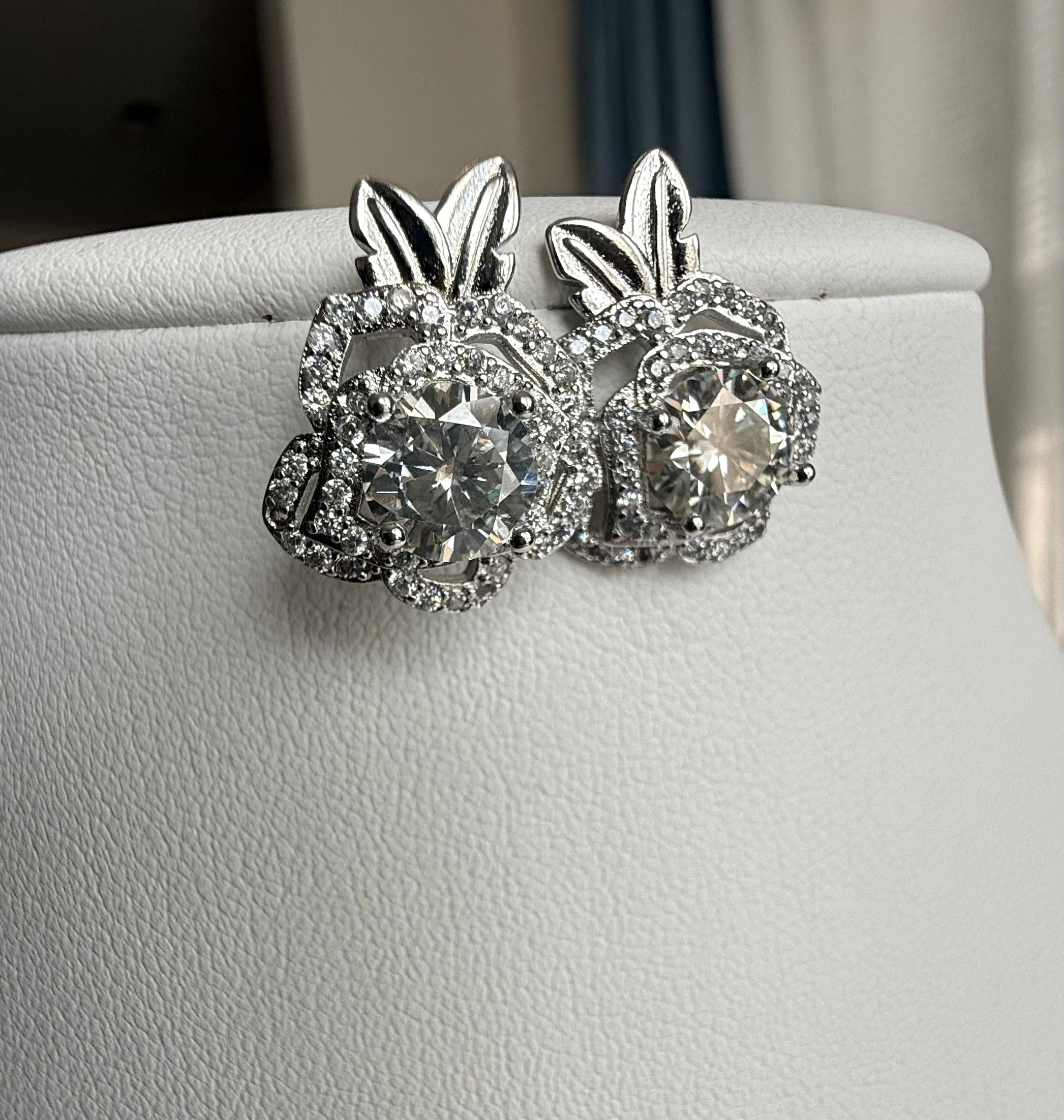 Moissanite Rose Flower Stud Earrings – Round Cut Floral Statement Earrings 7162